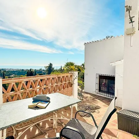 Hazilla De Raya Villa Malaga